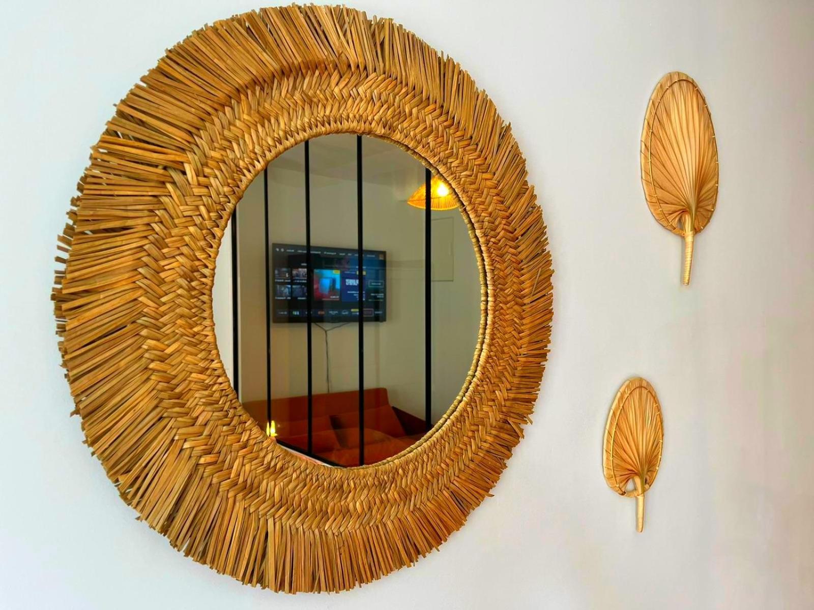 Elegant Studio En Hypercentre Dans Le Quartier Historique Anime Avec Parking Gratuit Кан Экстерьер фото